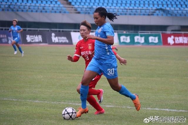 巴媒：桑托斯欠球队2个月肖像权费，其中欠内马尔9050万雷亚尔